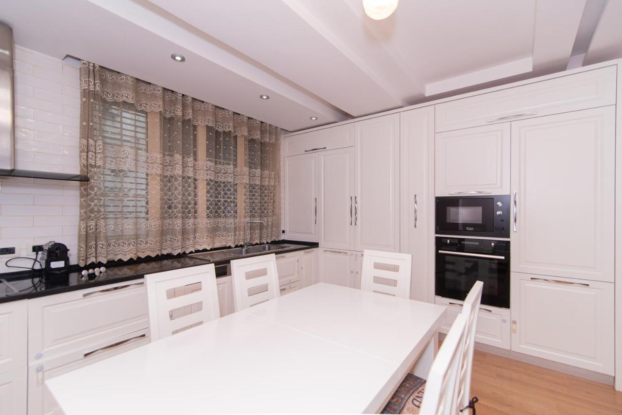 Exclusive Apartment