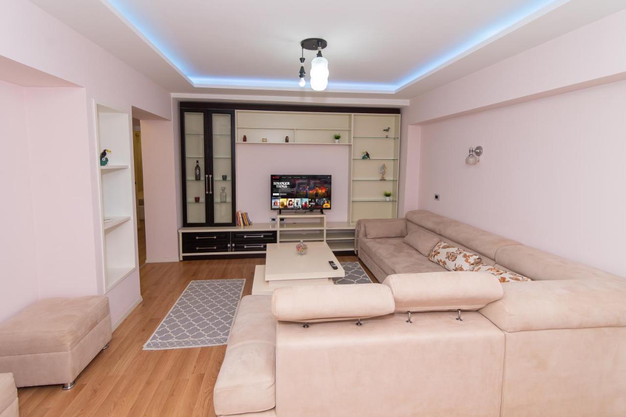 Exclusive Apartment *